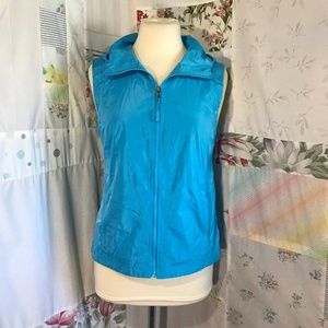 Utility Vest with Zip Pockets and Hood